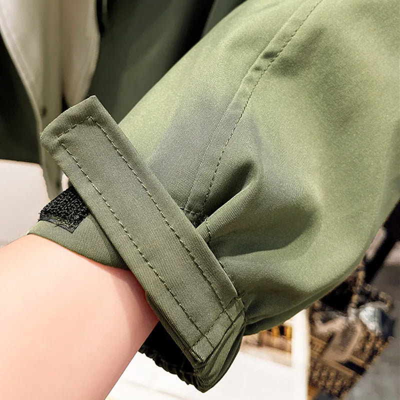 Fiore Windbreaker Jacket – Sleek & Weatherproof