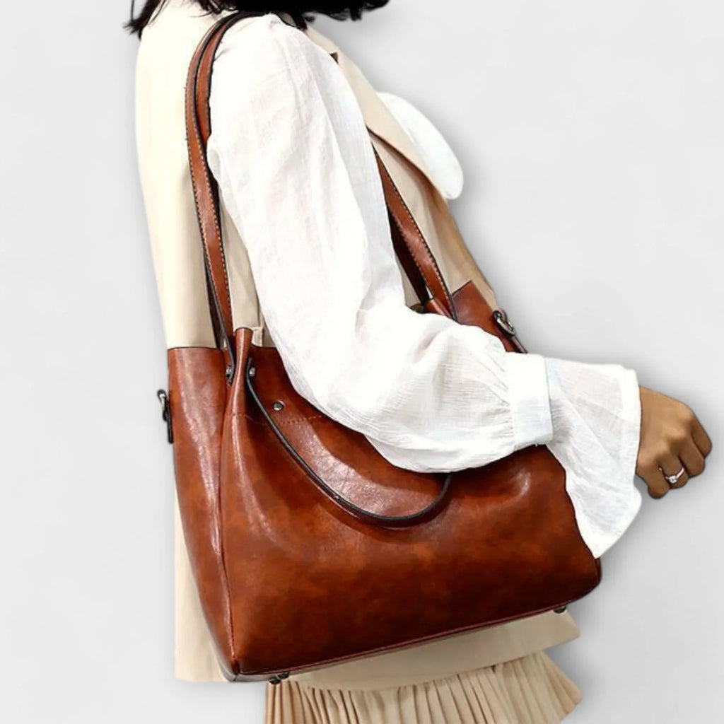 AZURA™ – Four Piece Vintage Handbag Set