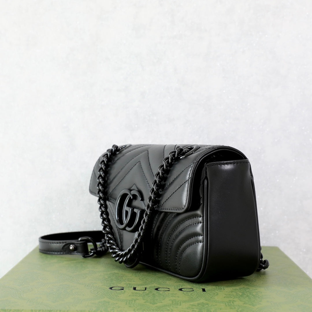 Gucci GG Marmont Black Matelassé Shoulder Bag
